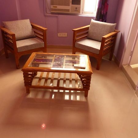 Mykonos Guest House And Spa New Delhi Luaran gambar